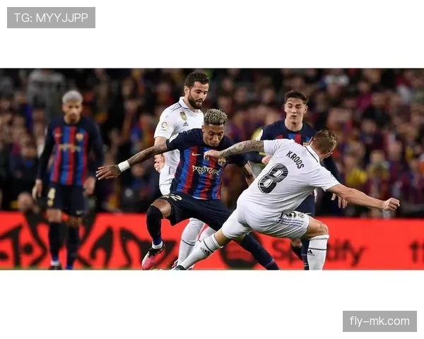 西甲新赛季豪门激战升级 黑马球队异军突起引关注